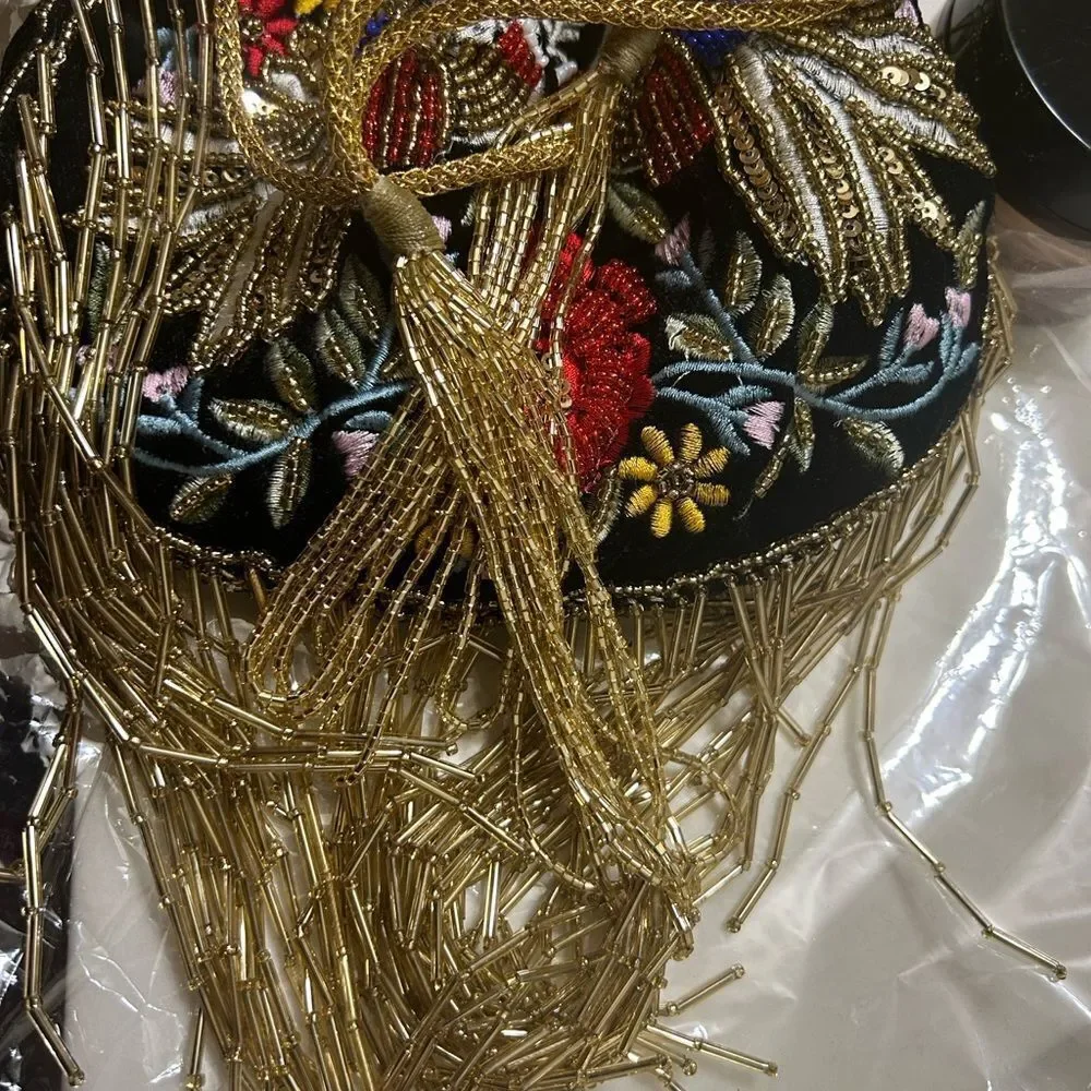 Ramla Embroidered Beaded Velvet Pouch.New Without Tag